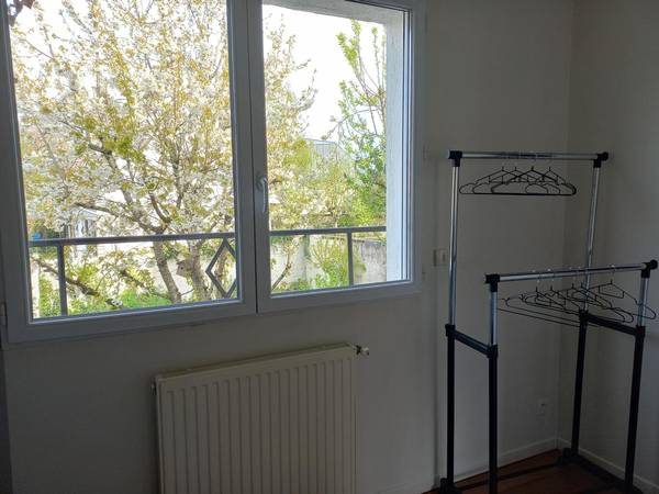 Chambre chez l'habitant / Maison 3 pièces de 70 m², Orsay, Avenue des Bleuets / Photo 2