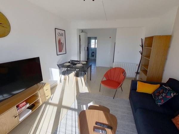 Colocation / Appartement 4 pièces de 65 m², Marseille, 90 Boulevard de Roux, / Photo 2