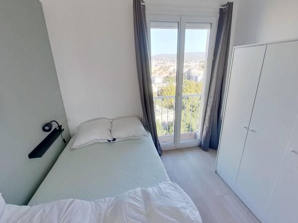 Colocation / Appartement 4 pièces de 65 m², Marseille, 90 Boulevard de Roux, / Photo 5
