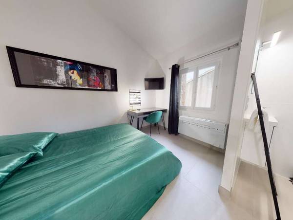 Colocation / Maison 8 pièces de 120 m², Montpellier, Route de Lodève / Photo 2