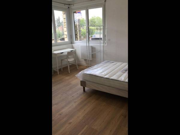 Coliving / Maison 9 pièces de 220 m², Sartrouville, Rue Diderot / Photo 11