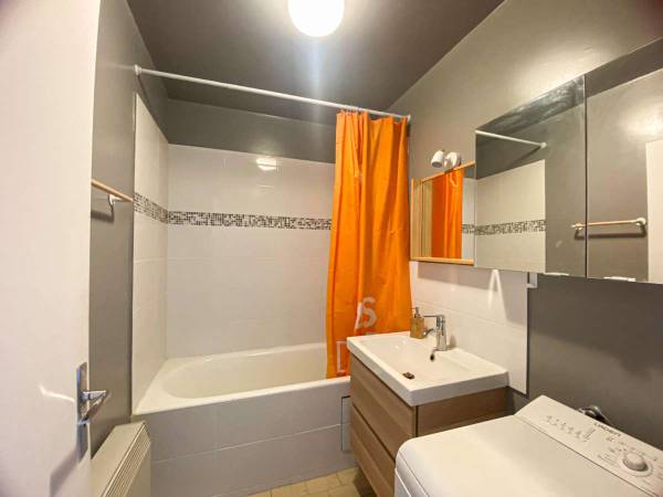 Sous-location / Appartement 1 pièce de 29 m², Paris, Boulevard Diderot / Photo 5