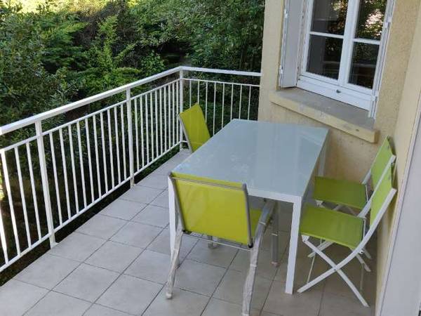Colocation / Maison 10 pièces de 180 m², Clamart, Rue de la Division Leclerc / Photo 2