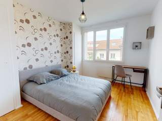 Room share, 4 rooms apartment, Lyon