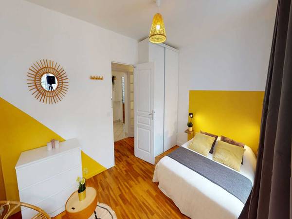 Colocation / Appartement 4 pièces de 70 m², Paris, Avenue de Wagram / Photo 2