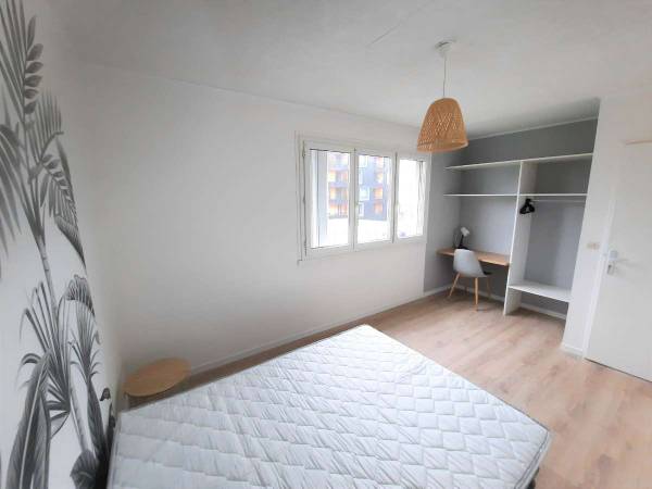 Colocation / Appartement 5 pièces de 90 m², Nantes, Rue de la Bottière / Photo 6