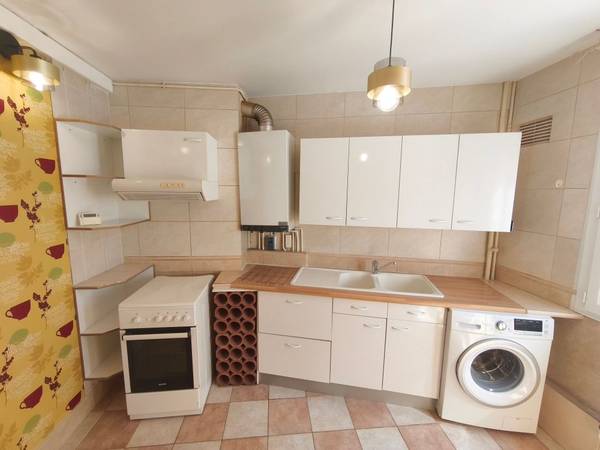 Location / Appartement 1 pièce, Châteauroux / Photo 9