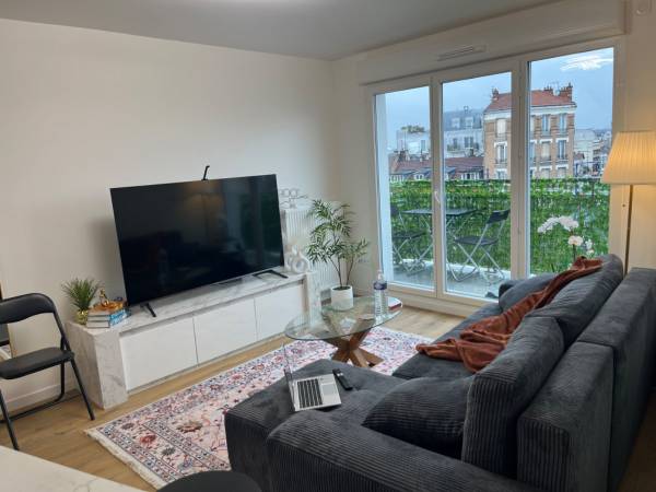 Chambre chez l'habitant / Appartement 3 pièces de 65 m², Drancy, Avenue Henri Barbusse / Photo 2