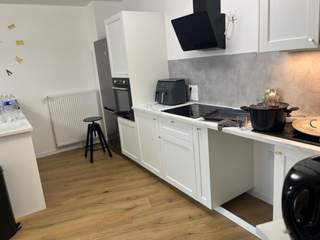 Homestay / 3-bedroom flat · 65 m², Drancy, Avenue Henri Barbusse