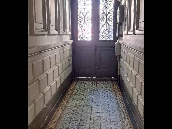 Colocation / Appartement 3 pièces de 60 m², Paris, Rue de Crimée / Photo 2