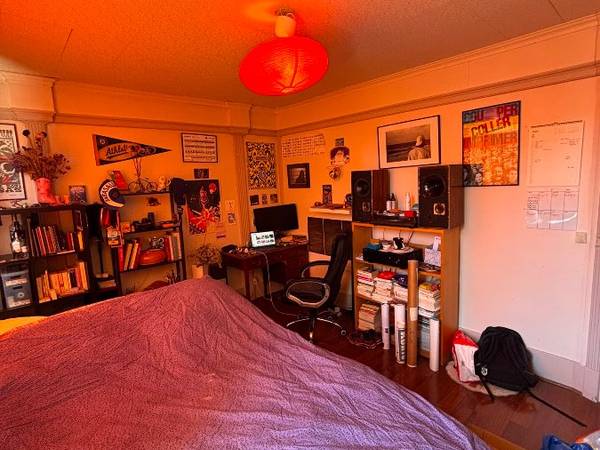 Colocation / Appartement 4 pièces de 76 m², Les Lilas, Rue Chassagnolle / Photo 12