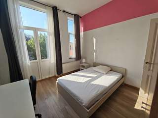 Colocation / Maison 5 pièces de 120 m², Liège, Rue Douffet