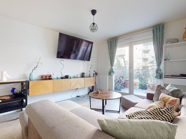 Location / Appartement 2 pièces de 47 m², Bezons, Mail Martin Luther King / Photo 18