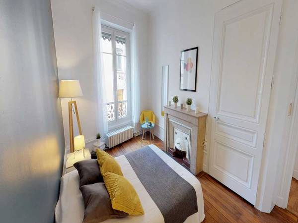 Colocation / Appartement 3 pièces de 80 m², Lyon, Rue Paul Bert / Photo 2