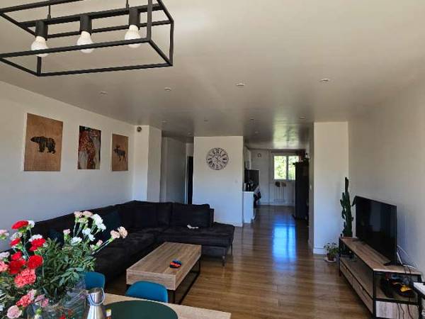 Colocation / Appartement 5 pièces de 92 m², Avignon, Rue Colibri / Photo 2