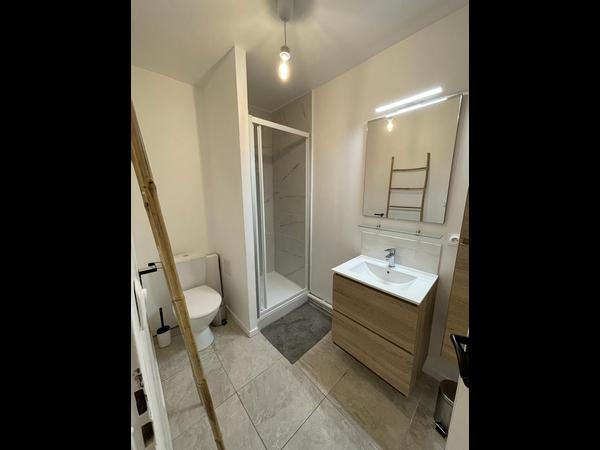 Colocation / Appartement 6 pièces de 97 m², Orléans, Allée Gaudier Brzeska / Photo 6