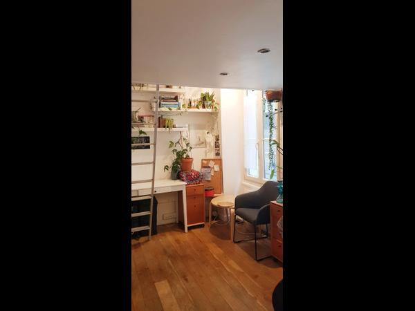 Sous-location / Studio de 19 m², Paris, Impasse Crozatier / Photo 2