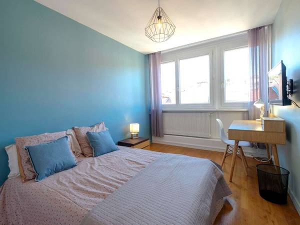 Colocation / Appartement 4 pièces de 89 m², Saint-Étienne, Rue Marengo / Photo 2