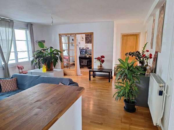 Colocation / Appartement 4 pièces de 80 m², Cachan, Avenue Aristide Briand / Photo 2