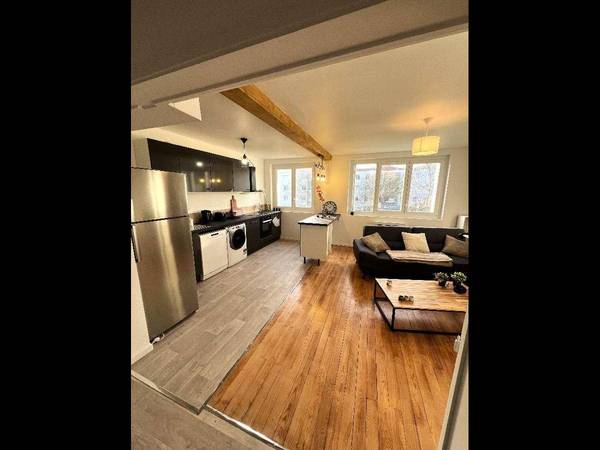 Colocation / Appartement 4 pièces de 74 m², Clermont-Ferrand, Rue de Nohanent / Photo 11