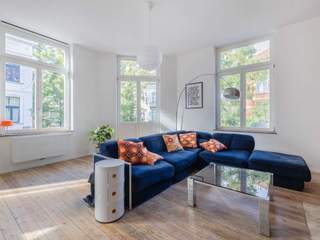 Room share / 7 rooms apartment · 241 m², Bruxelles, Rue des Confédérés