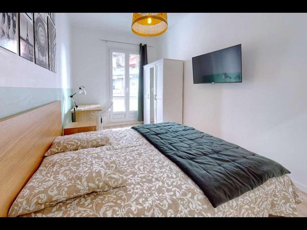 Colocation / Appartement 5 pièces de 80 m², Marseille, Rue du Camas / Photo 4