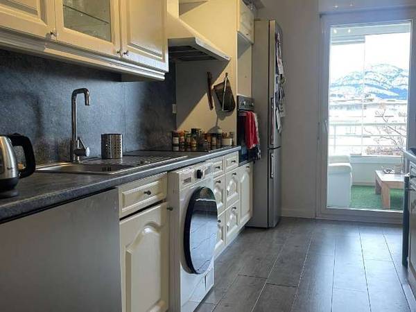 Sous-location / Appartement 4 pièces de 95 m², Marseille, Avenue Pierre Mendès France / Photo 16