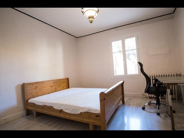 Colocation / Maison 6 pièces de 120 m², Toulouse, Rue de la Source / Photo 12