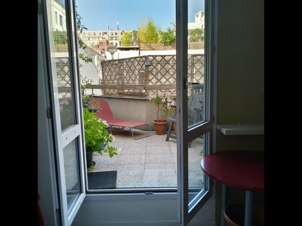 Chambre chez l'habitant / Appartement 2 pièces de 68 m², Paris, Impasse Chausson / Photo 2