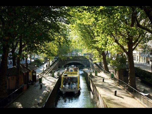 Chambre chez l'habitant / Appartement 2 pièces de 68 m², Paris, Impasse Chausson / Photo 12