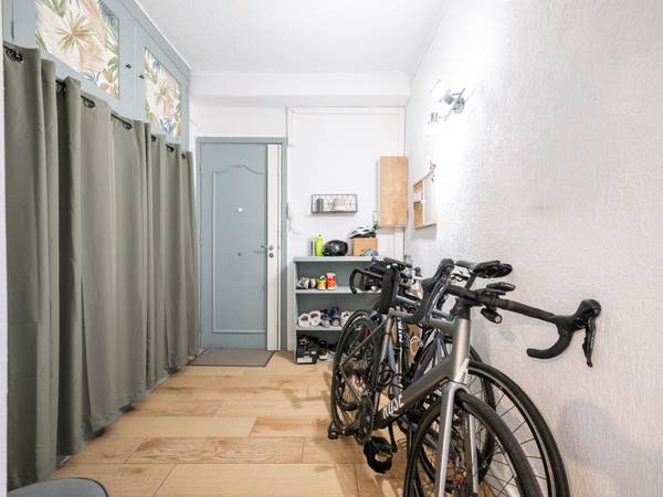 Colocation / Appartement 5 pièces de 77 m², Nice, Rue Trachel / Photo 2