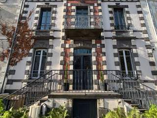 Coliving / 10 rooms mansion · 300 m², Clermont-Ferrand, Rue des Gras