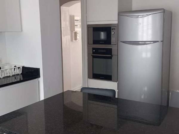 Colocation / Appartement 5 pièces de 94 m², Strasbourg, Rue de Louvain / Photo 2