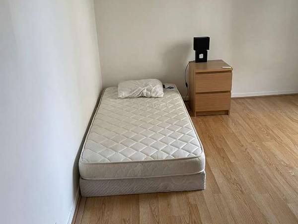 Colocation / Appartement 6 pièces de 65 m², Saint-Denis, Rue Flora Tristan / Photo 4