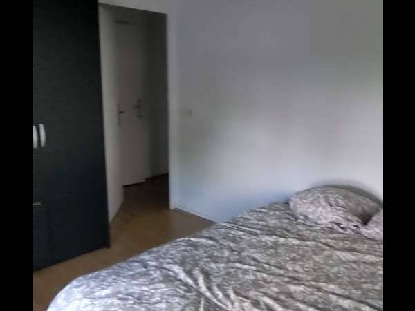 Colocation / Appartement 6 pièces de 65 m², Saint-Denis, Rue Flora Tristan / Photo 2