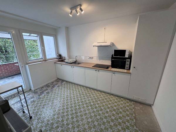 Colocation / Maison 10 pièces de 360 m², Charleroi, Rue Devillez / Photo 2