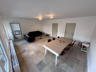 Colocation / 10-bedroom house · 360 m², Charleroi, Rue Devillez