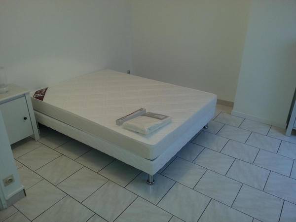 Colocation / Maison 10 pièces de 270 m², Limeil-Brévannes, Rue Gutenberg / Photo 2