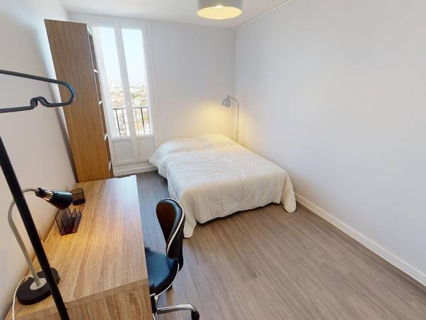 Colocation / Appartement 6 pièces de 99 m², Talence, Rue de Suzon - / Photo 2