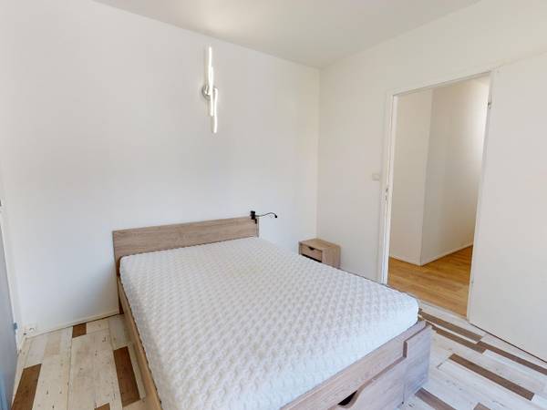 Colocation / Appartement 8 pièces de 170 m², Nancy, Rue du Sergent Blandan / Photo 2