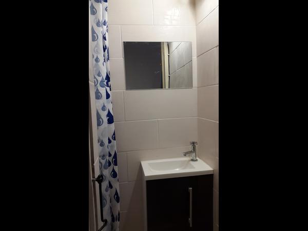 Colocation / Maison 6 pièces de 90 m², Aubervilliers, Passage des Roses / Photo 2