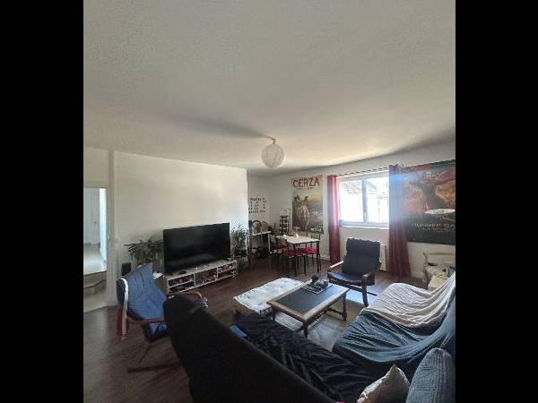 Colocation / Appartement 4 pièces de 105 m², Caen, Rue du Maréchal Gallieni / Photo 10