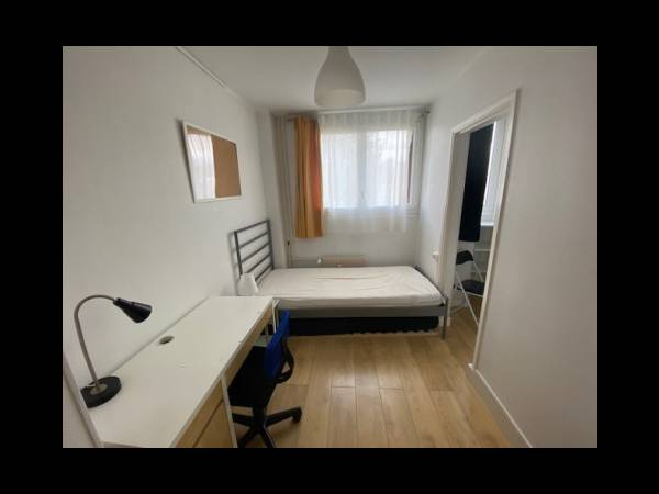 Colocation / Appartement 4 pièces de 80 m², Compiègne / Photo 11