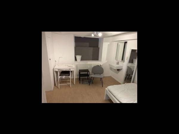 Coliving / Maison 7 pièces de 170 m², Saint-Josse-ten-Noode, Rue Braemt / Photo 2