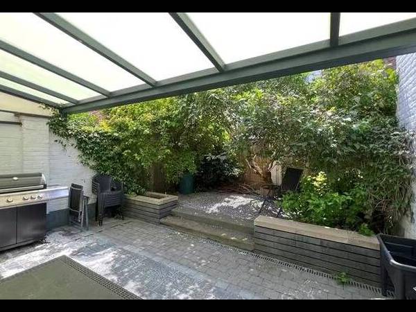 Colocation / Maison 8 pièces de 185 m², Liège, Rue des Vennes / Photo 2