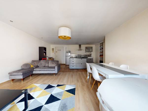 Location / Appartement 3 pièces de 74 m², Oullins-Pierre-Bénite, Avenue Jean Jaurès / Photo 2