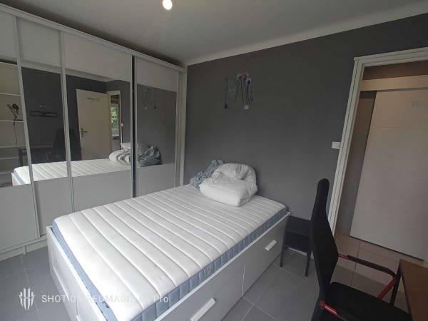 Colocation / Appartement 4 pièces de 80 m², Strasbourg, Route de Mittelhausbergen / Photo 3