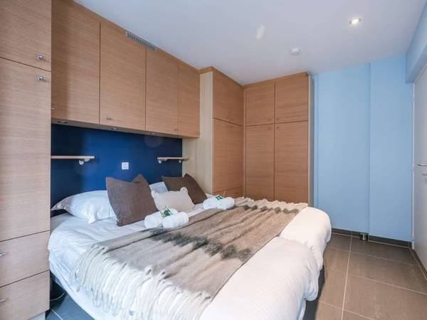 Colocation / Appartement 2 pièces de 100 m², Charleroi, Rue Bréderode / Photo 2