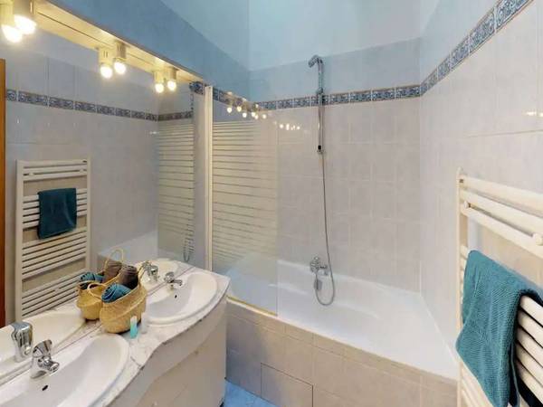 Colocation / Appartement 8 pièces de 125 m², Lyon, Rue Lanterne / Photo 9