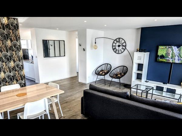 Colocation / Appartement 7 pièces de 110 m², Saint-Étienne, Rue Antoine Durafour / Photo 2